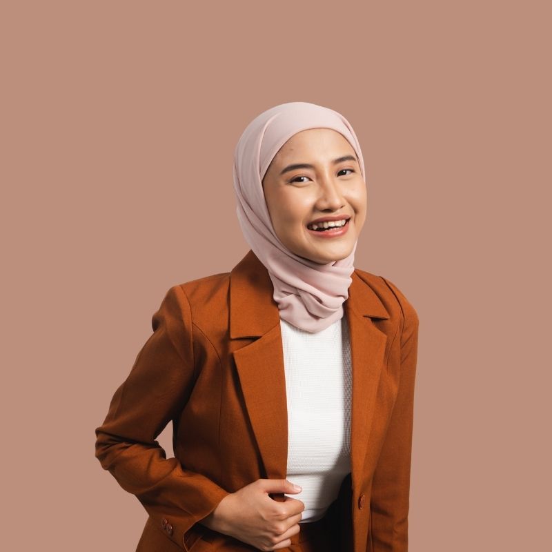 Aisha Tan